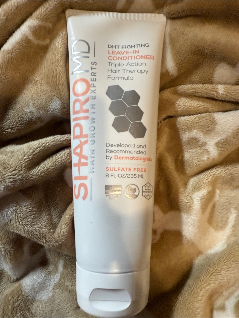 DHT Fighting Leave-In Conditioner - White